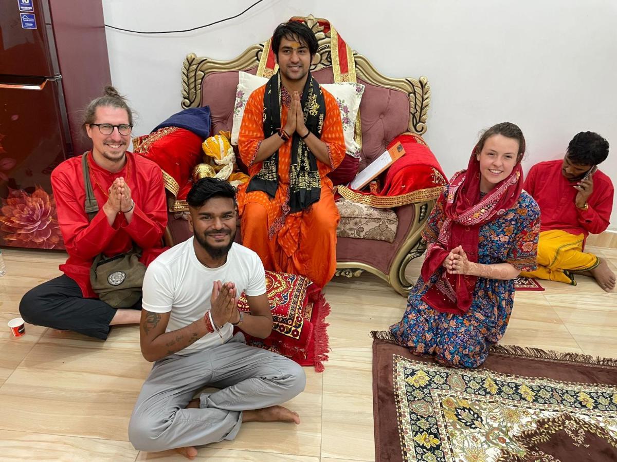 Karma Hostel Khajurāho Exteriör bild