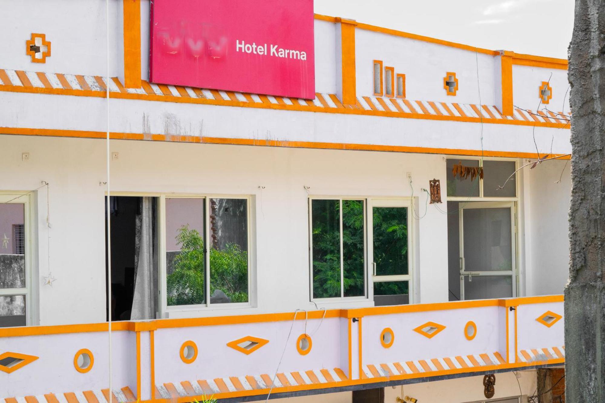 Karma Hostel Khajurāho Exteriör bild